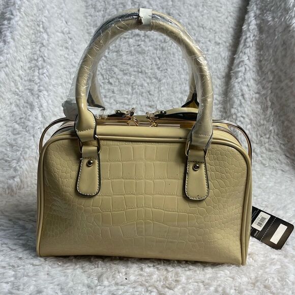 NWTLa Reine Patent Beige croc prints faux leather satchel gold tone frame accent - Picture 2 of 12
